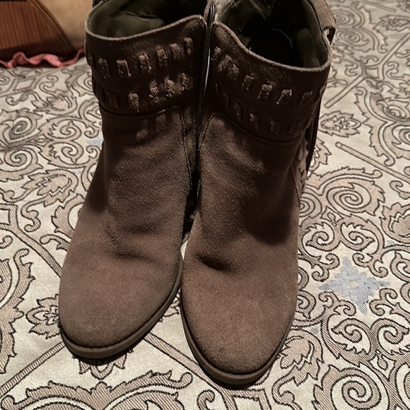 Tan booties - Picture 2 of 4